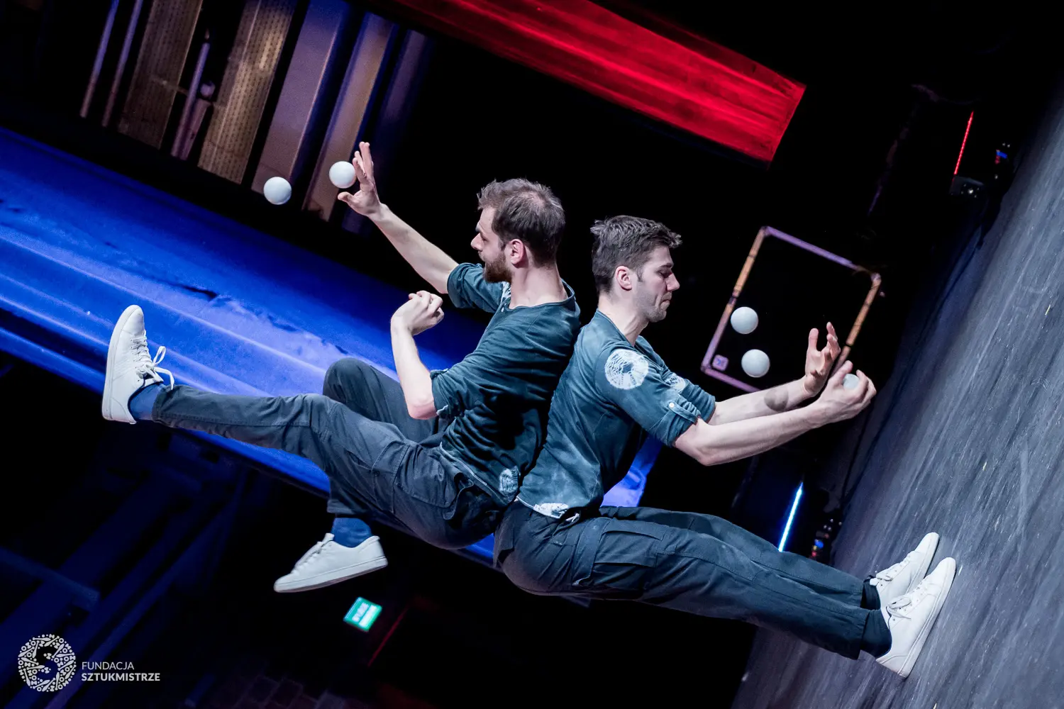 Aporia, Mateusz Kownacki i Artur Perskawiec